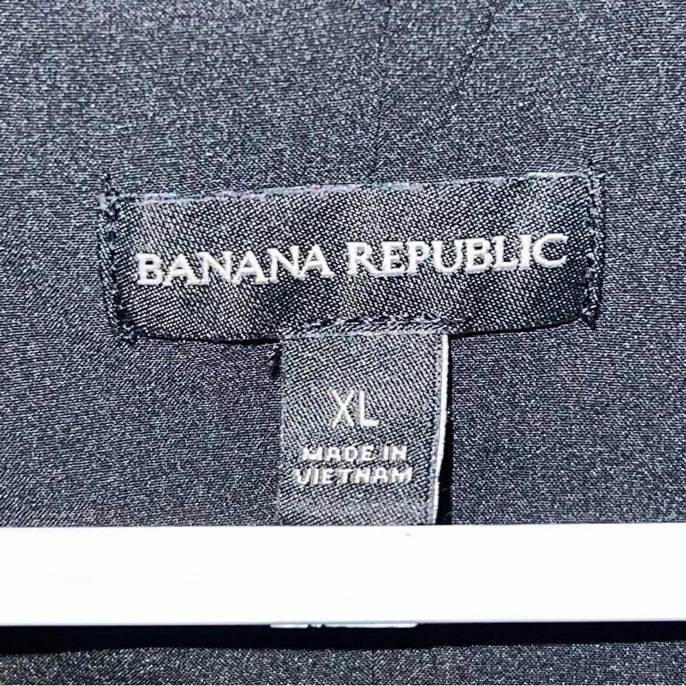 Banana Republic Men’s XL Lightweight Black Bomber Jacket